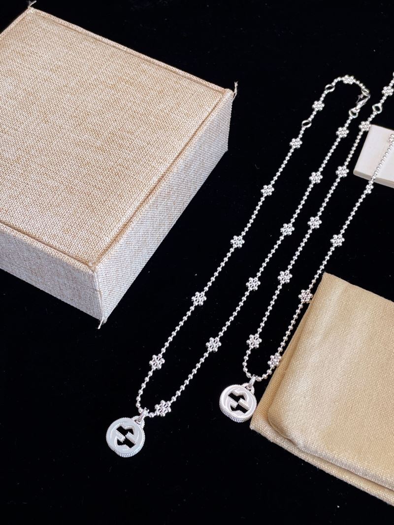 Unclassified Brand Necklaces